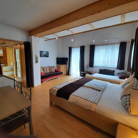 Apartamento Am Bauernhof Zechner Heidi Flattach